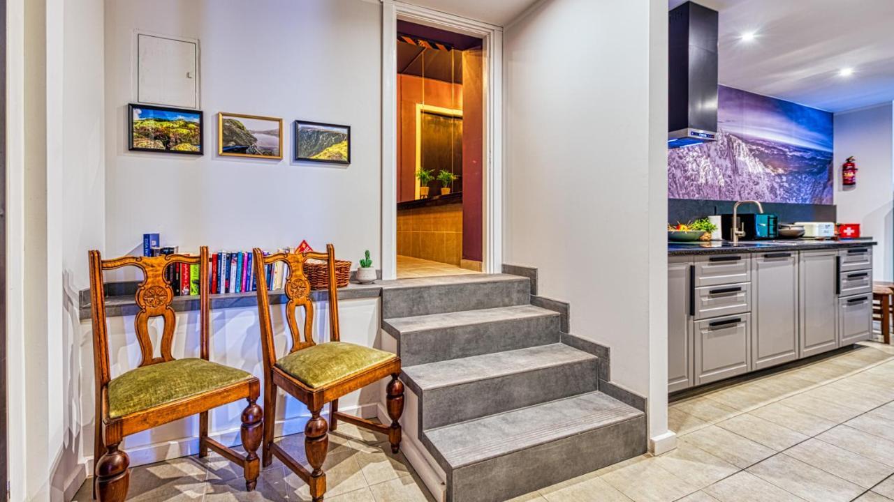 Apartamenty Royal Aparts Zielona Poreba - Z Panorama Gor シクラルスカ・ポレンバ エクステリア 写真