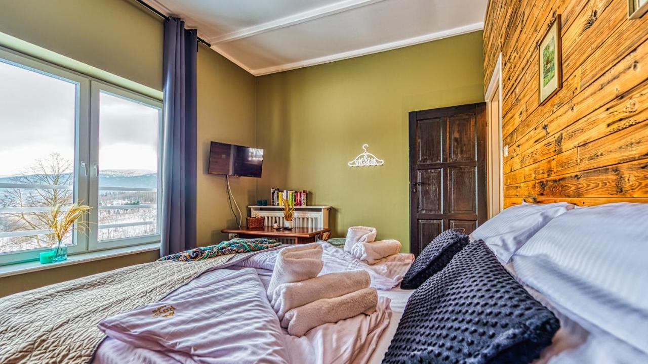 Apartamenty Royal Aparts Zielona Poreba - Z Panorama Gor シクラルスカ・ポレンバ エクステリア 写真